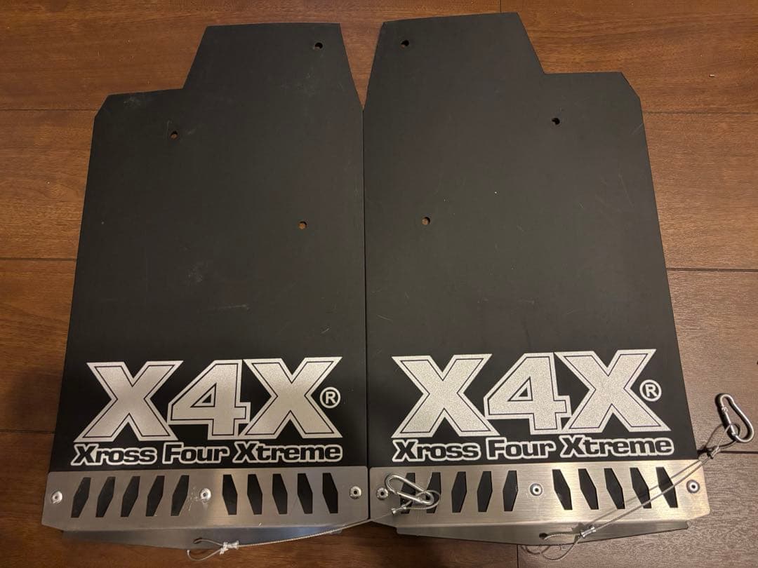 三菱デリカd5 オートフラッグス マッドフラップ ブラック