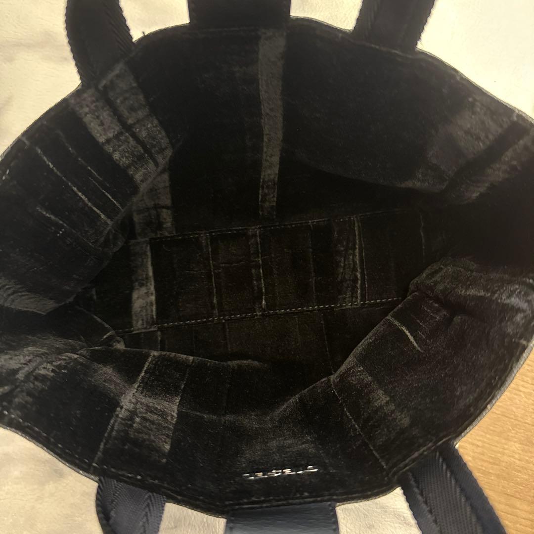 DIESEL ブラック リバーストートバッグ