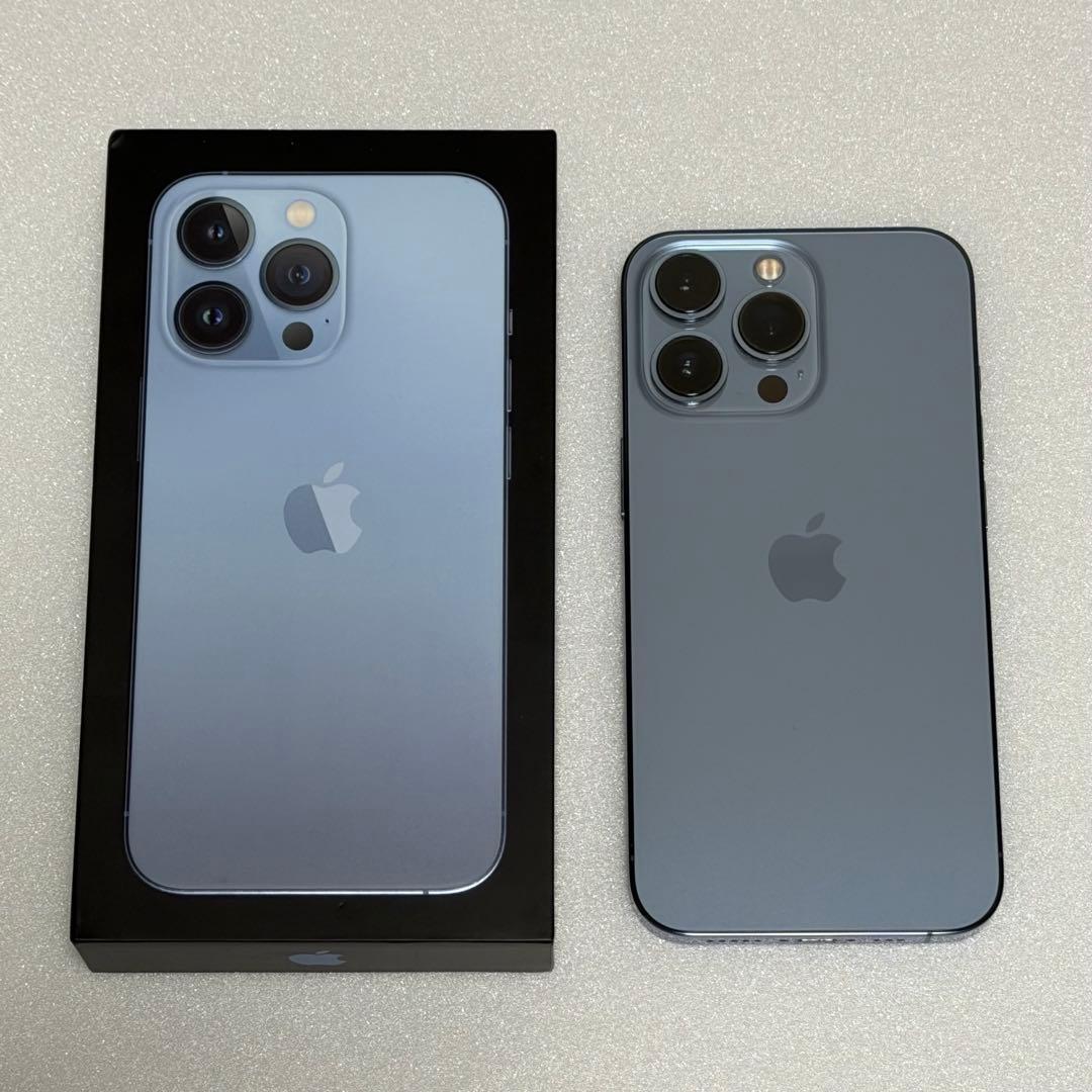 超美品 iPhone 13 Pro 256GB シエラブルー 箱ケーブル新品付
