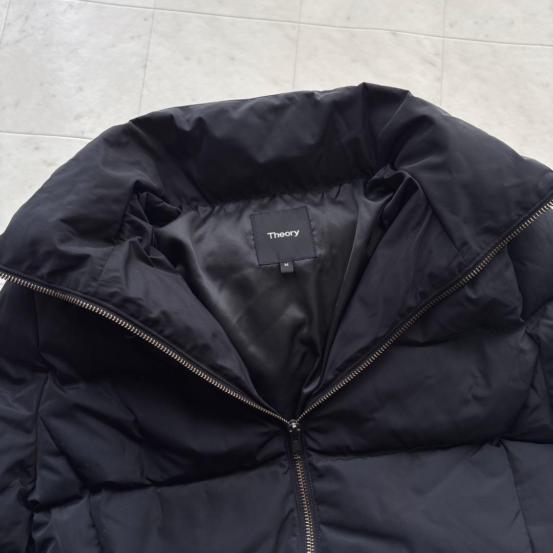 美品 セオリー 定価6.8万 フード付きダウンコート 2way 黒 ブラック M