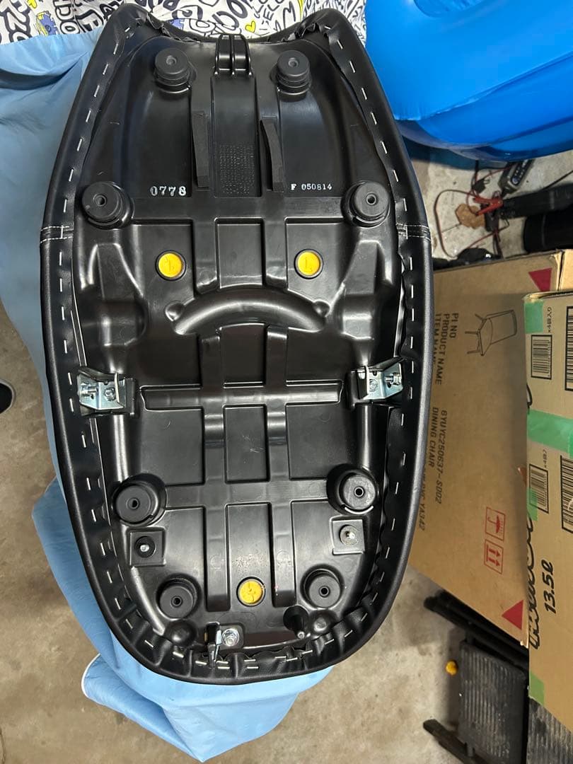 Z900RS 純正シート　美品