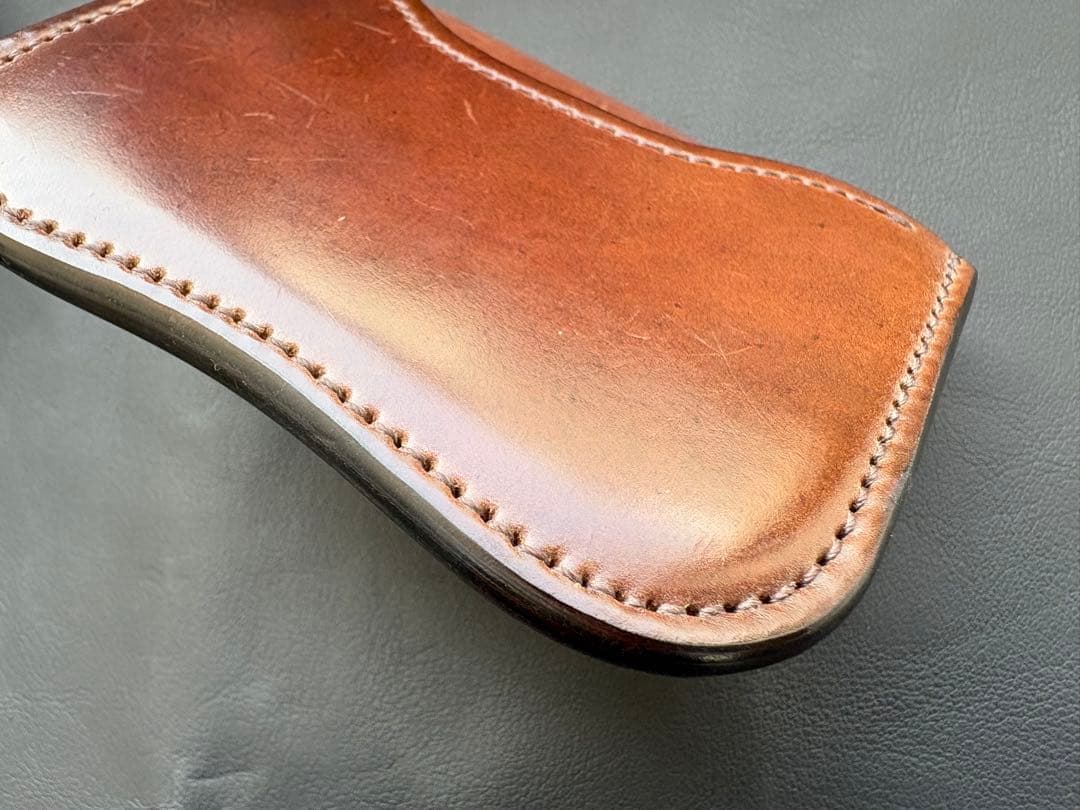 タング　シェルコードバン マーブル　バーガンディ　ラストクロップス