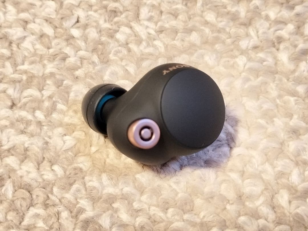 イヤホン新品交換済み　SONY WF-1000XM4 ワイヤレスイヤホン