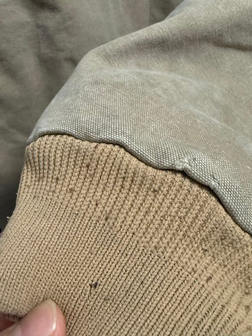 刺さる人に刺さる系✨ Carhartt XL アクティブジャケット