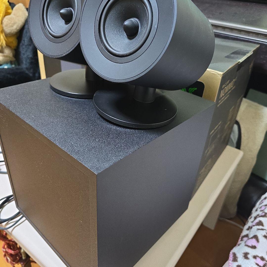 PCスピーカー Razer nommo v2