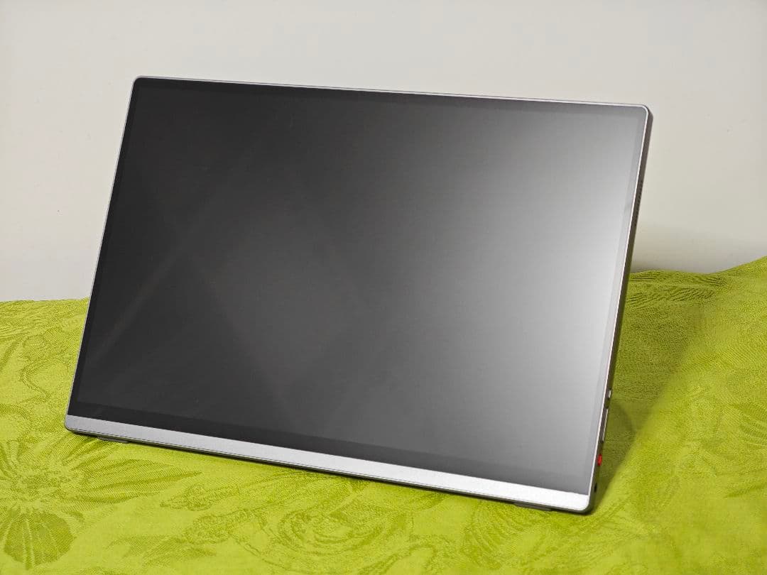 13.4インチ　ポータブル4Kモニター（Intehill U13ZA）