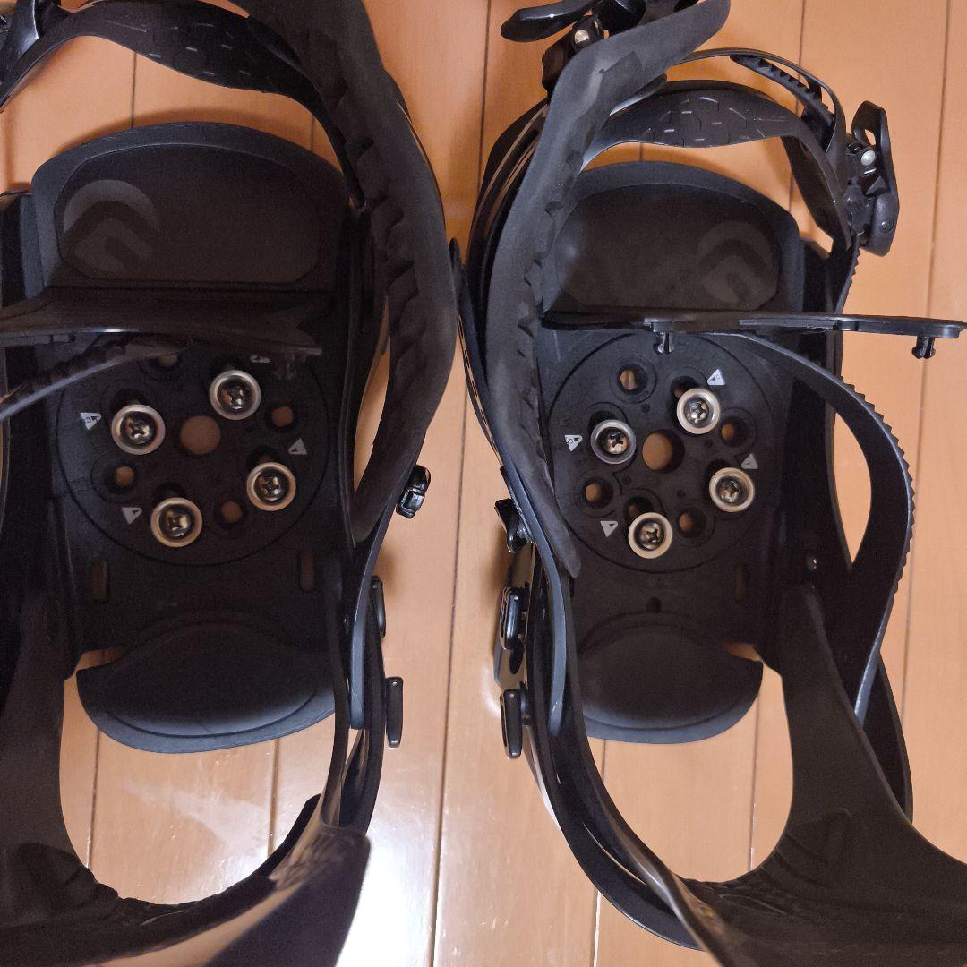 FLUX CV ブラック スノーボードビンディング