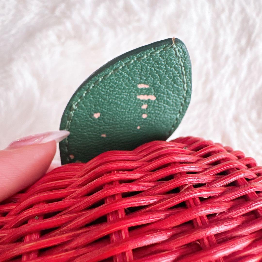 ファミリア ⭐︎ familiar りんご ラタン ショルダーバッグ 赤