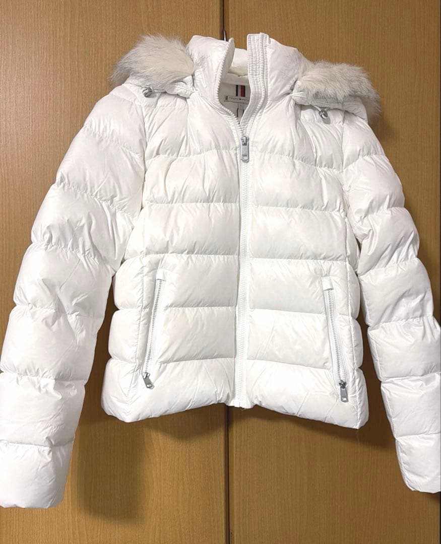   ファー付きグロスダウンジャケット