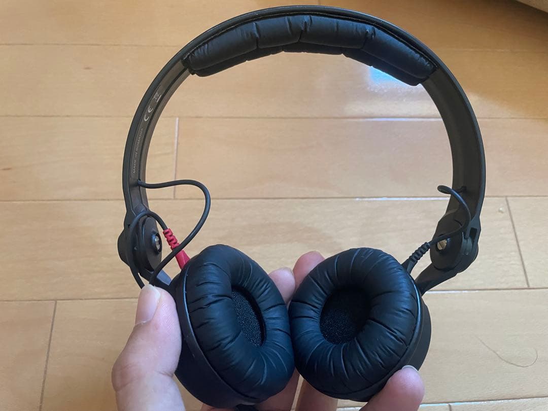 ヘッドホン SENNHEISER HD25 700