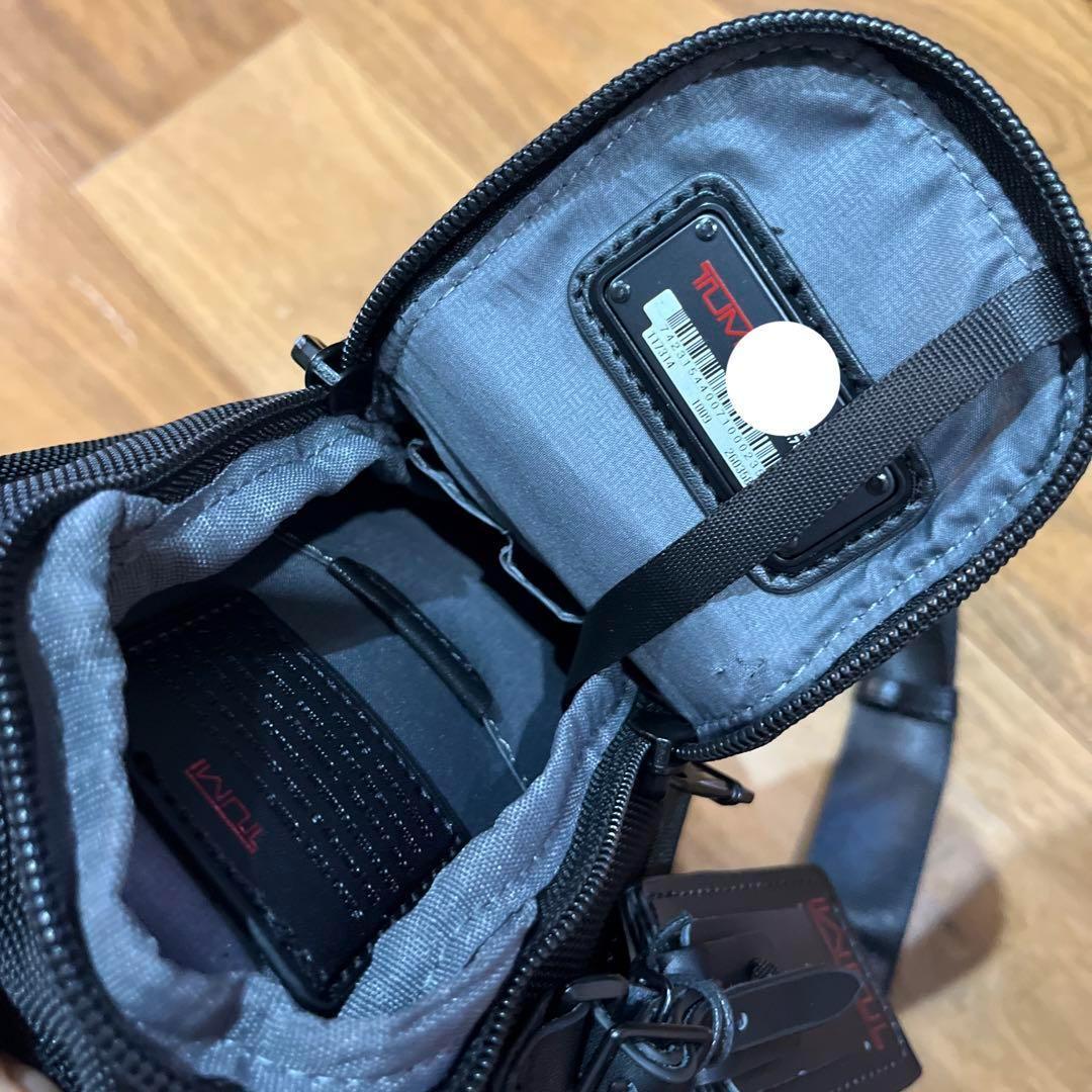TUMI Alpha コンパクト スリング