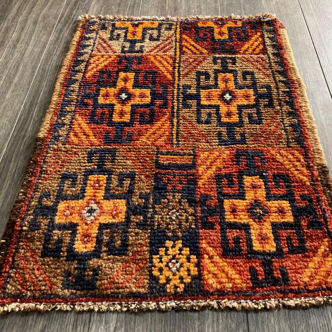 トライバル ラグ トルクメン 手織り 絨毯 ビンテージラグ 44cmx60cm