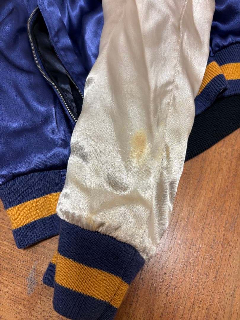 ドゥニーム　shins期のスカジャン