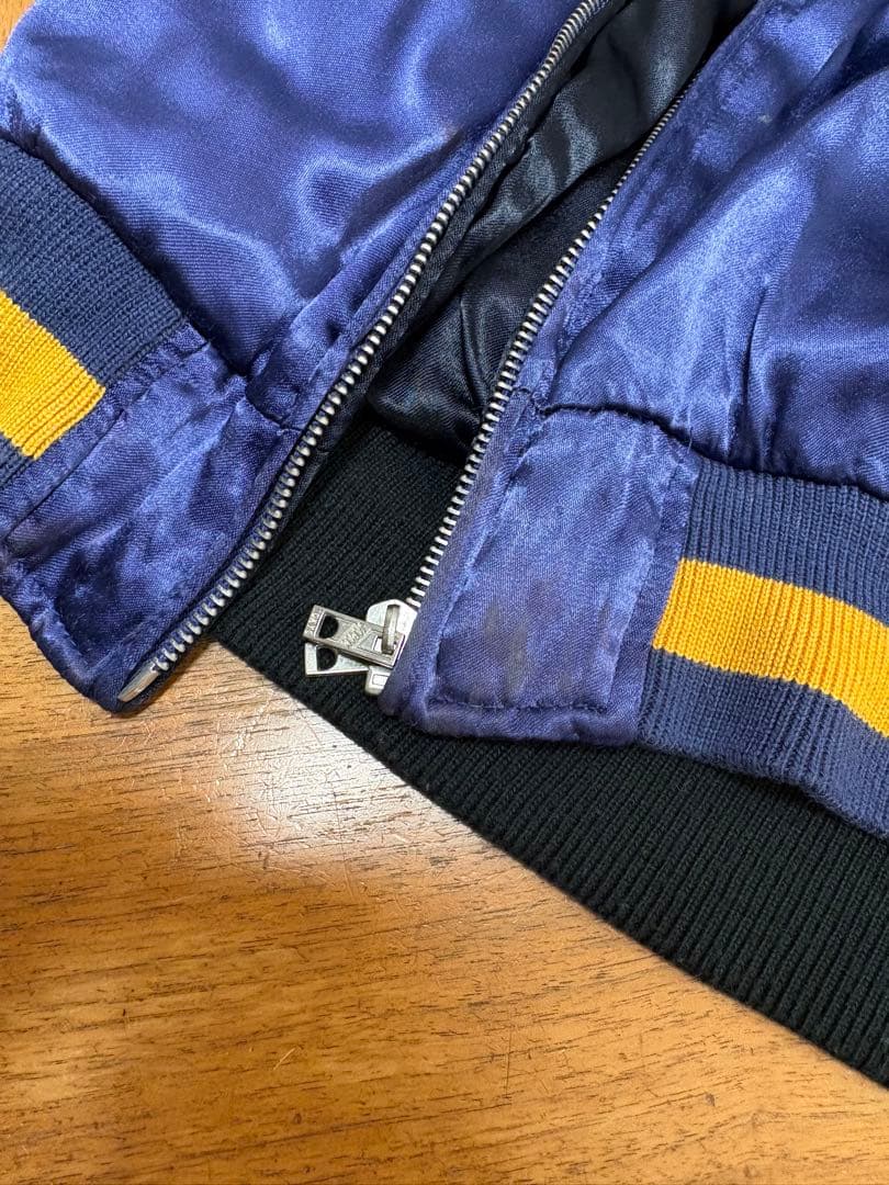 ドゥニーム　shins期のスカジャン