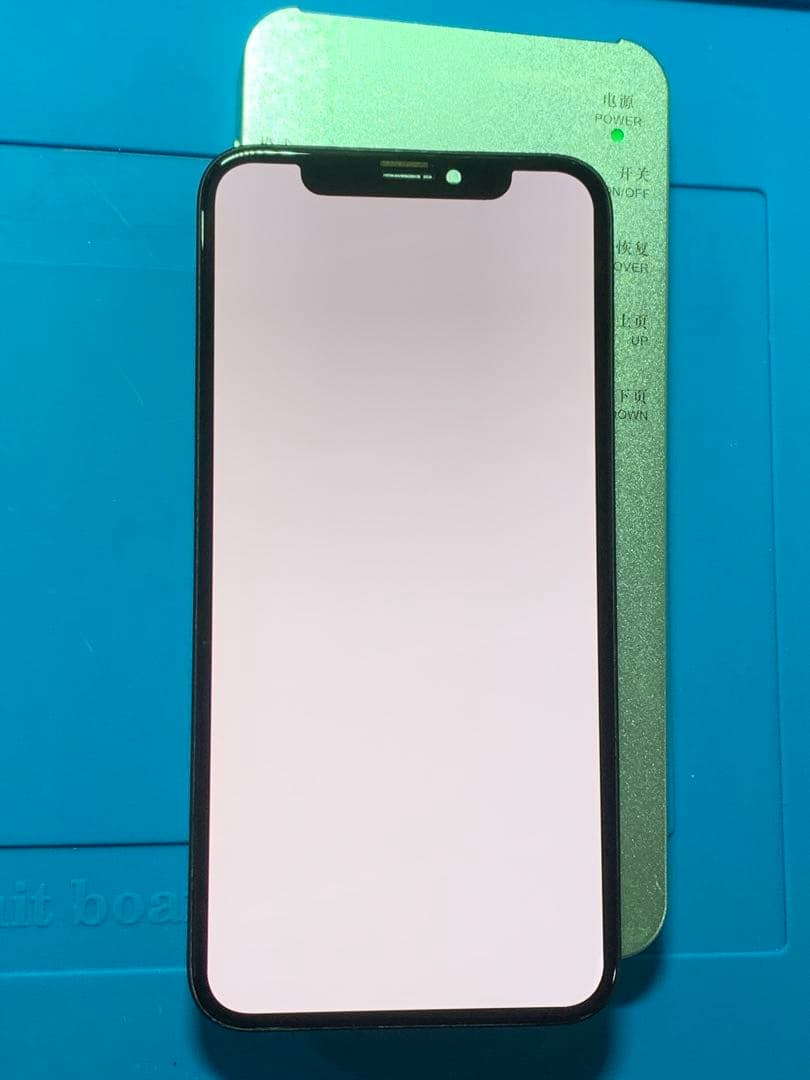【2枚セット】iPhone X 純正再生パネル 防水シール付きXと SE2