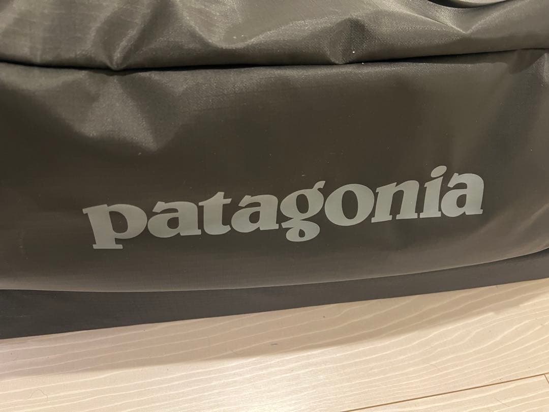 パタゴニア　ブラックホール ウィールドダッフル 100L