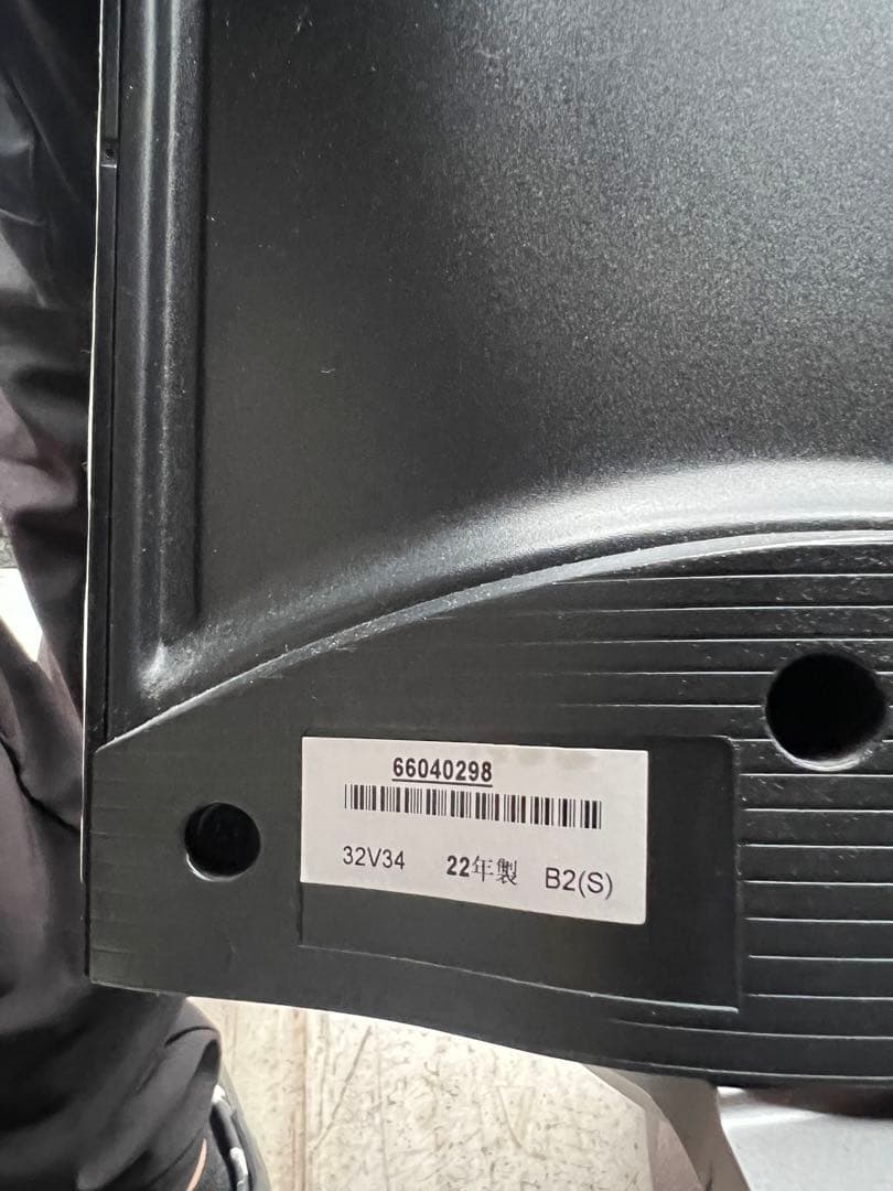 TOSHIBA液晶テレビ　32V34 2022年製　リモコン付き