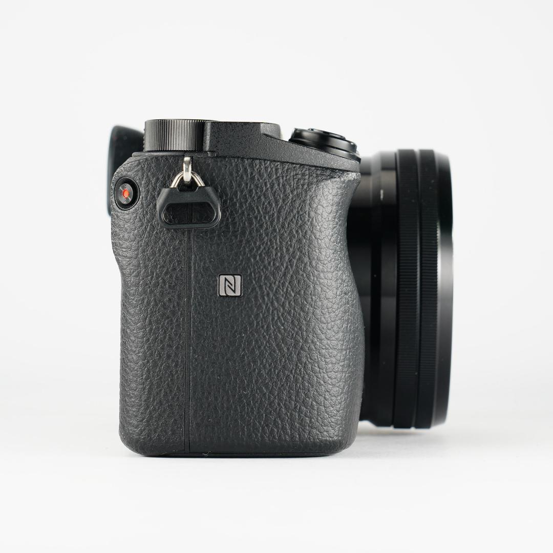 2度と戻らない瞬間を美しく、最高カメラ SONY α6400 ミラーレス 557