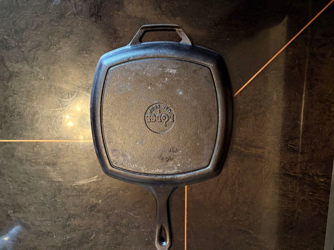 ル・クルーゼ スクエア パニーニプレスロッジとLODGE スクエアグリルパン