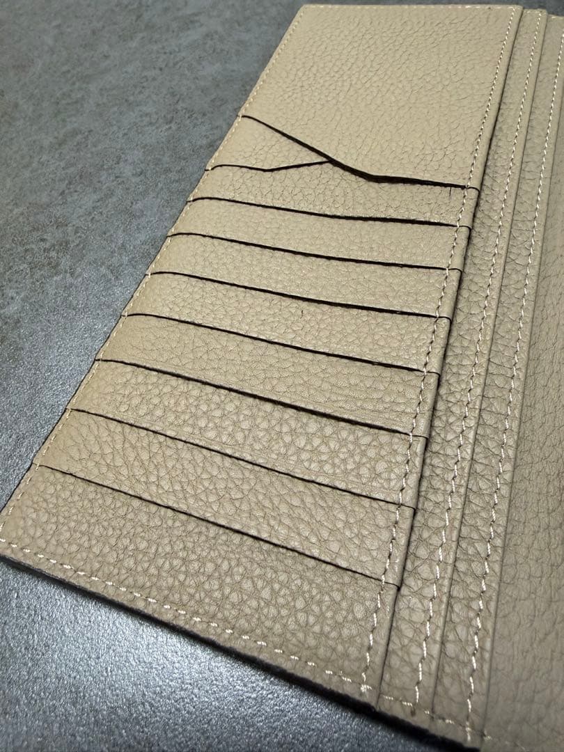 ボナベンチュラ　長財布