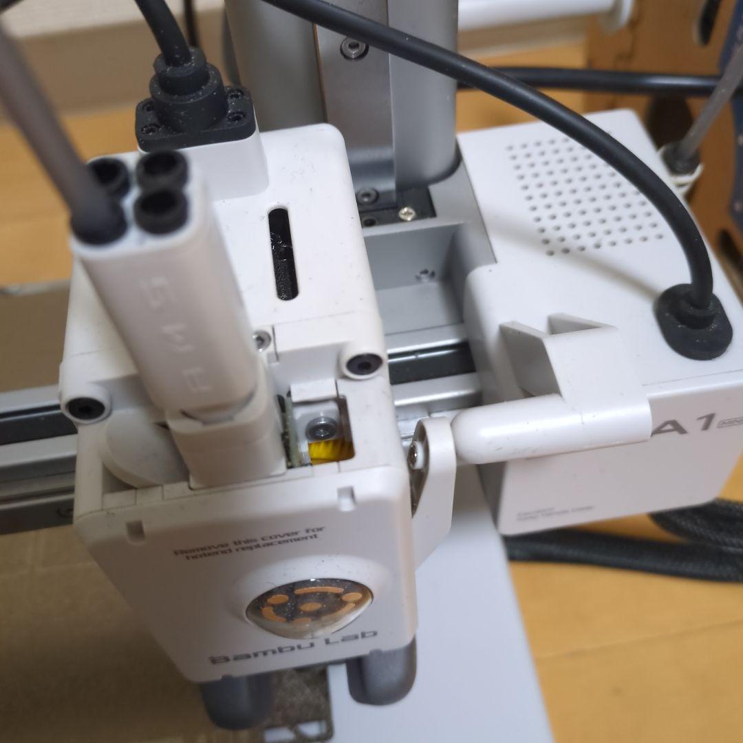 Bambu lab A1 mini フィラメント3つ付属