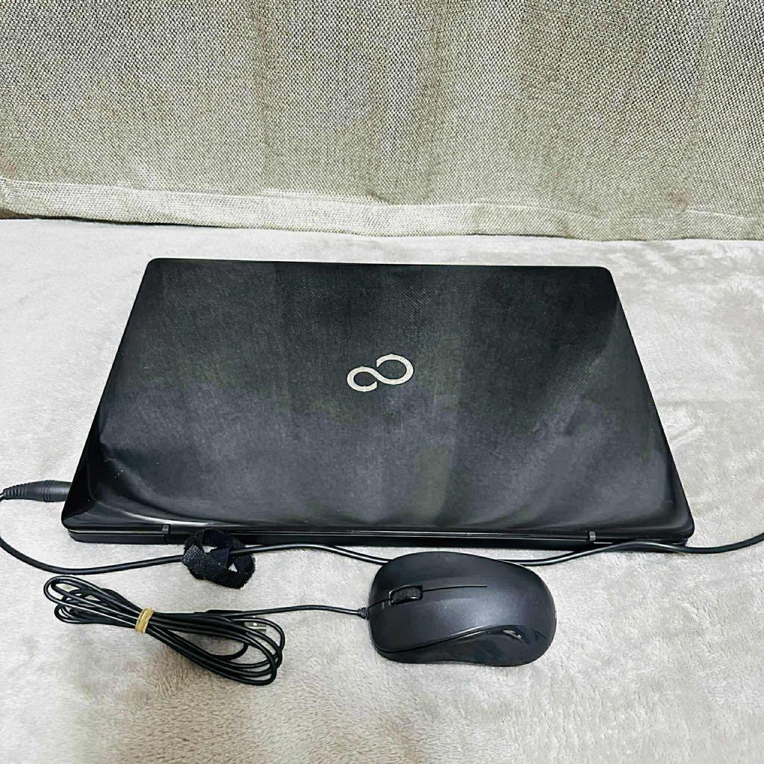 S121 FujitsuノートパソコンWEBカメラSSD第7世代Window11