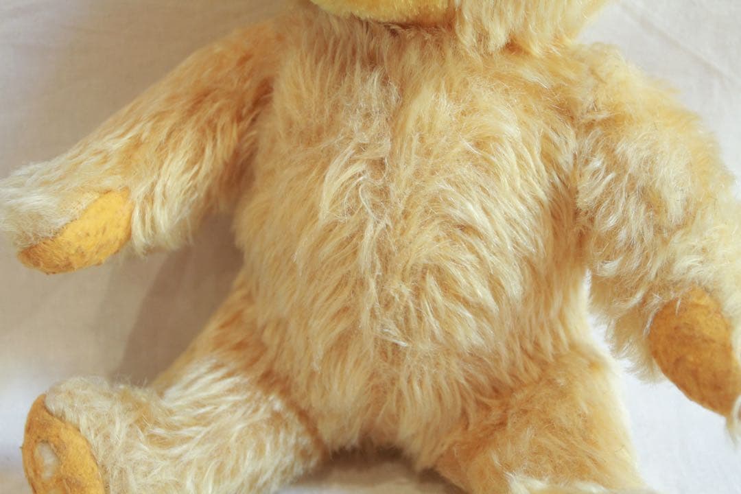 【いちご】アンティーク　テディベア　ぬいぐるみ￼