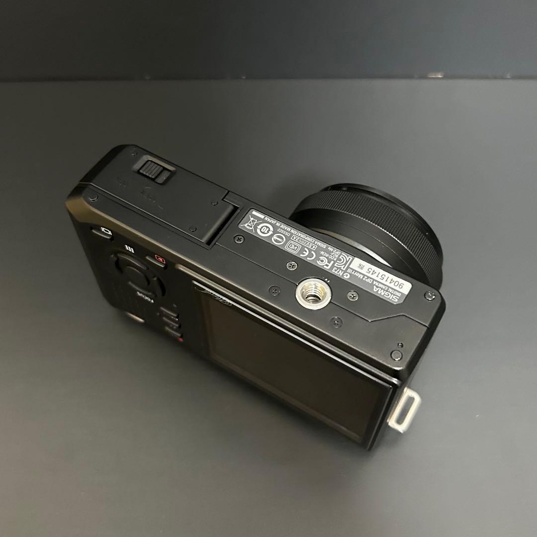 デジタルカメラ SIGMA DP2 Merrill