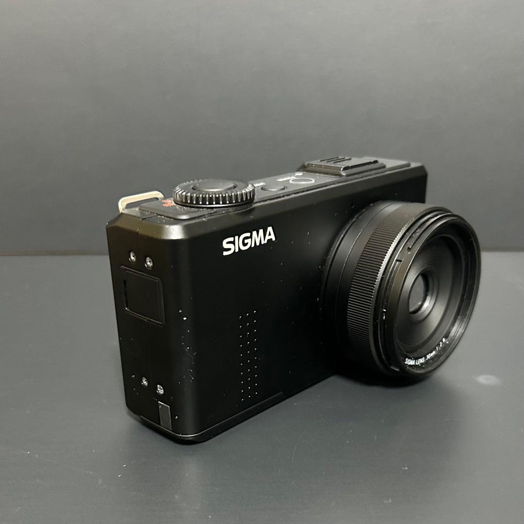 デジタルカメラ SIGMA DP2 Merrill