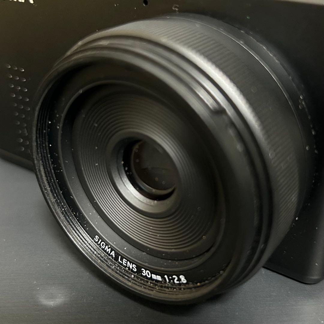 デジタルカメラ SIGMA DP2 Merrill