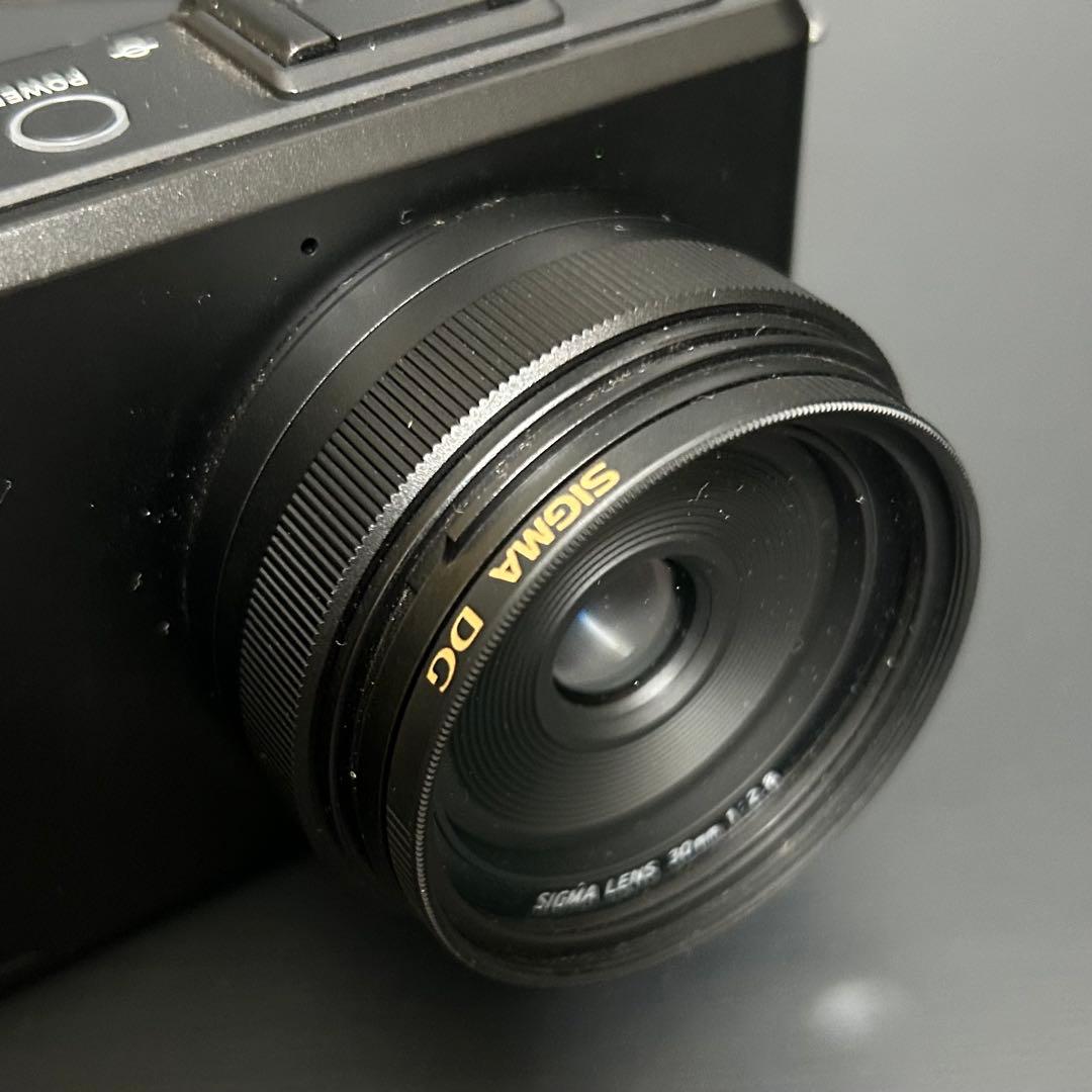 デジタルカメラ SIGMA DP2 Merrill