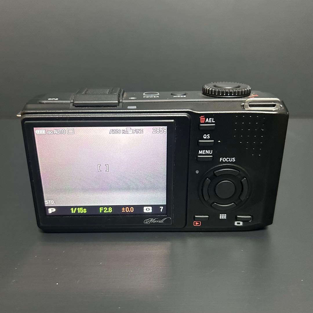 デジタルカメラ SIGMA DP2 Merrill