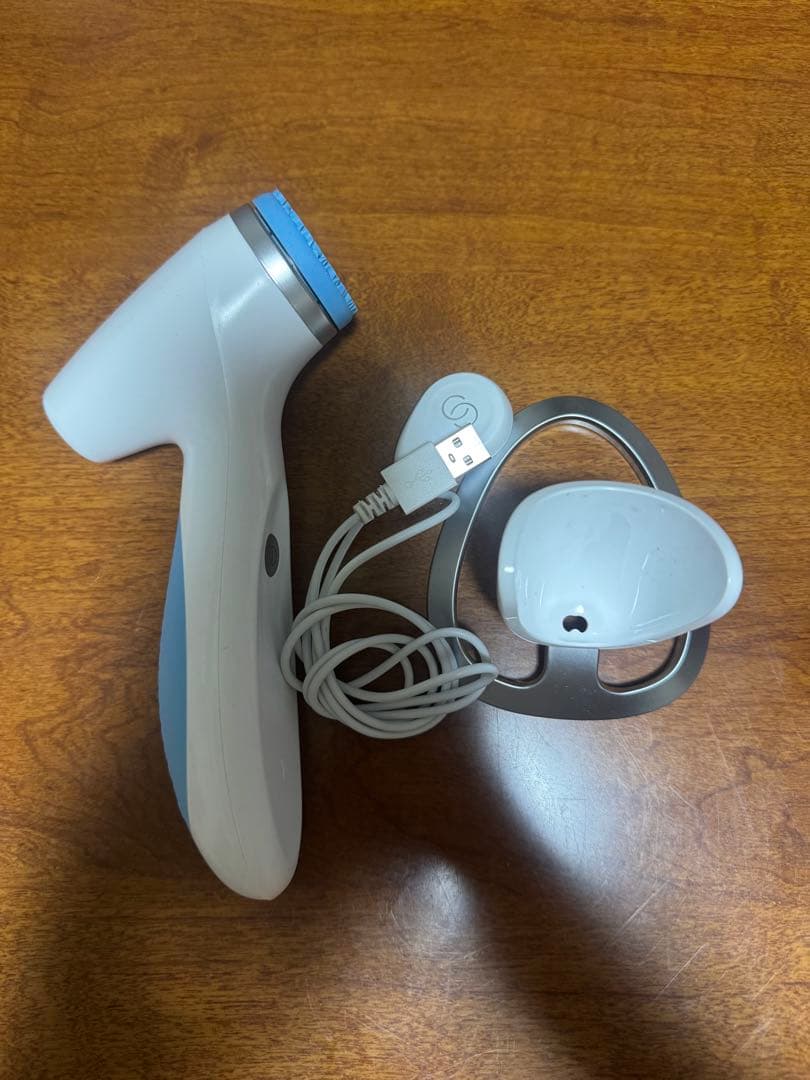 ニュースキン ルミスパ 美顔器 ホワイト/ブルー USBケーブル付き