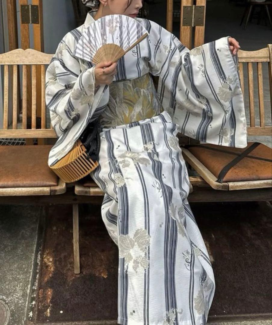 ちゃ様。専用【willfully】浴衣+帯セット＋扇子