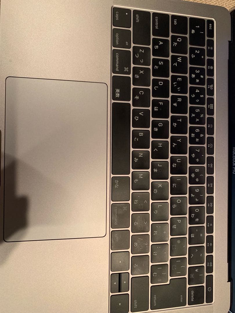 美品 Macbook Pro 13インチ 2016 グレー TouchBarなし