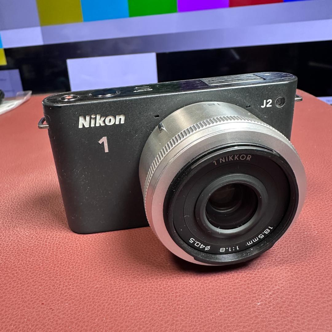 美品】Nikon 1 J2 ブラック ボティ＋単焦点レンズセット SD16GB付