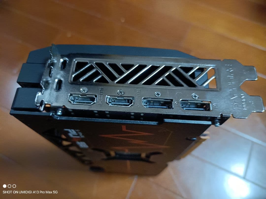 グラフィックボード・グラボ・ビデオカード radeon rx 7800 xt 16gb