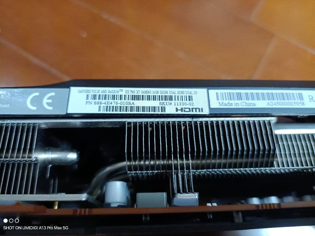 グラフィックボード・グラボ・ビデオカード radeon rx 7800 xt 16gb