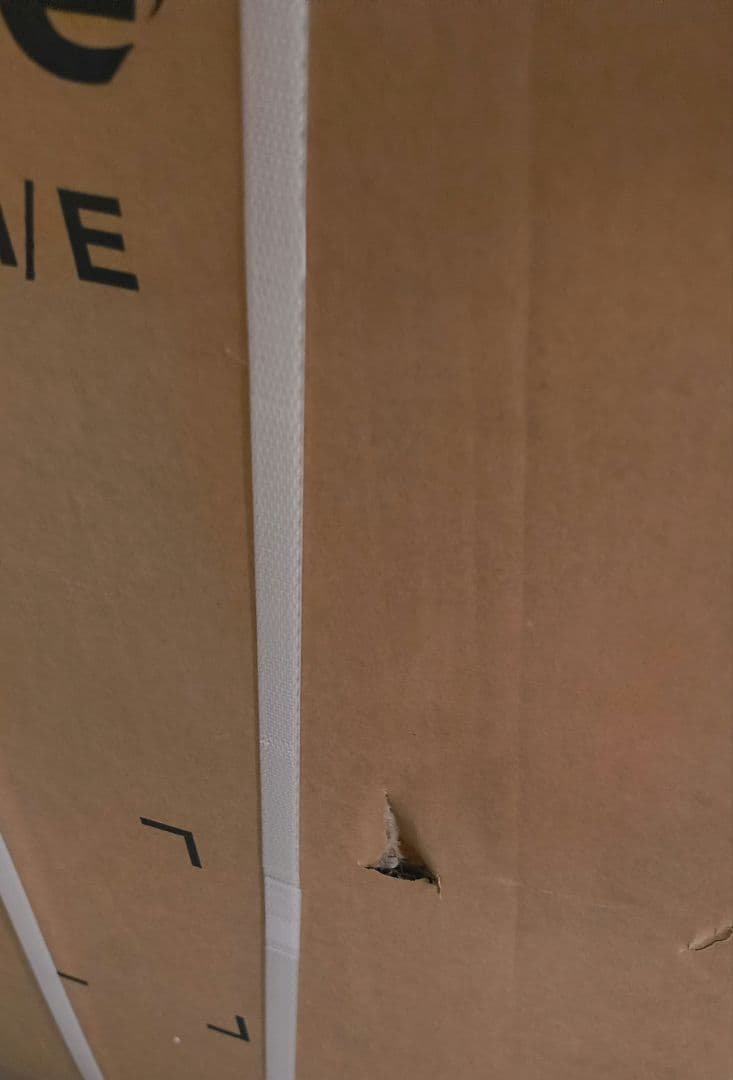 新品未使用　COMFEE小型冷蔵庫RCT90WH/E　一人暮らし