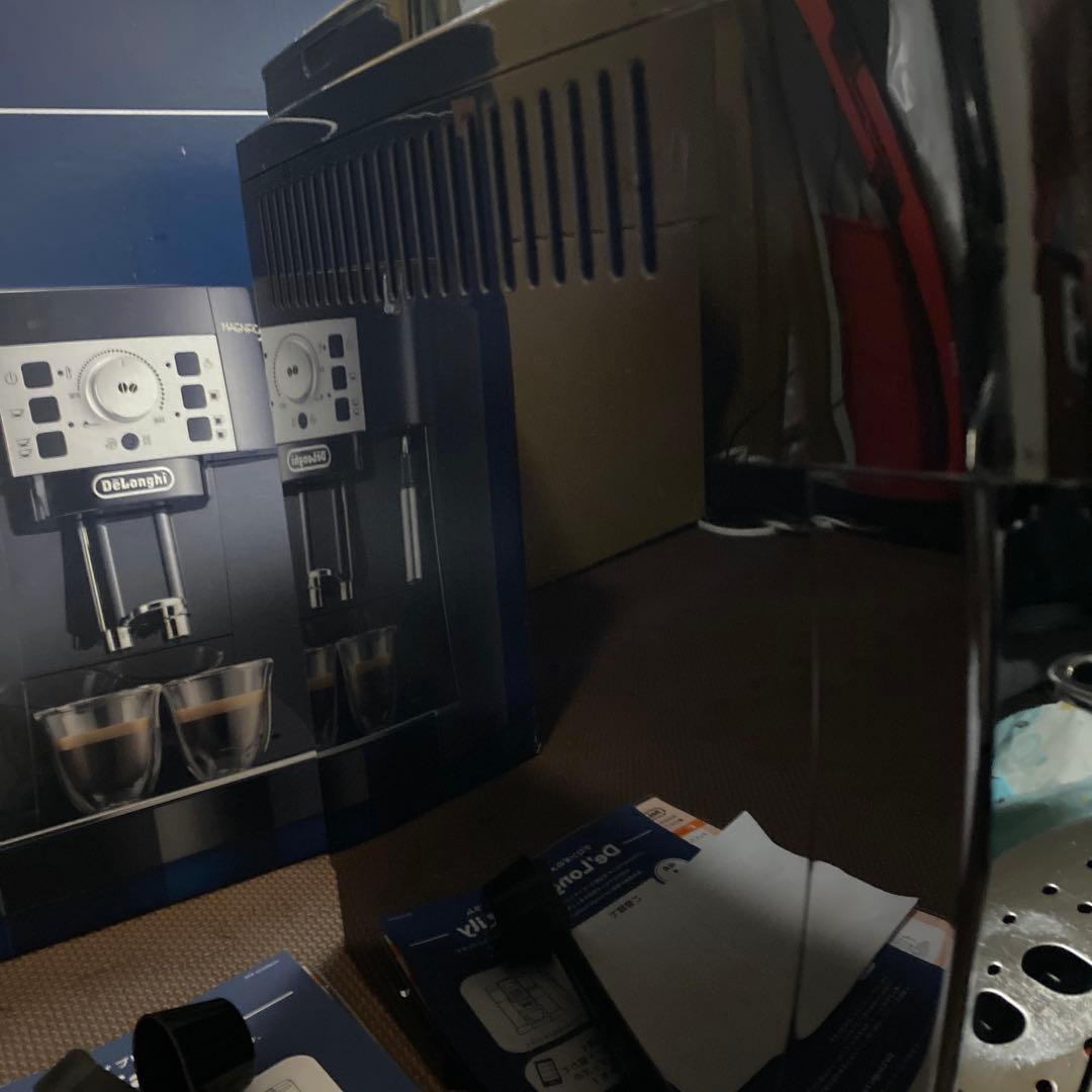 デロンギ マグニフィカS コンパクト全自動コーヒーマシン