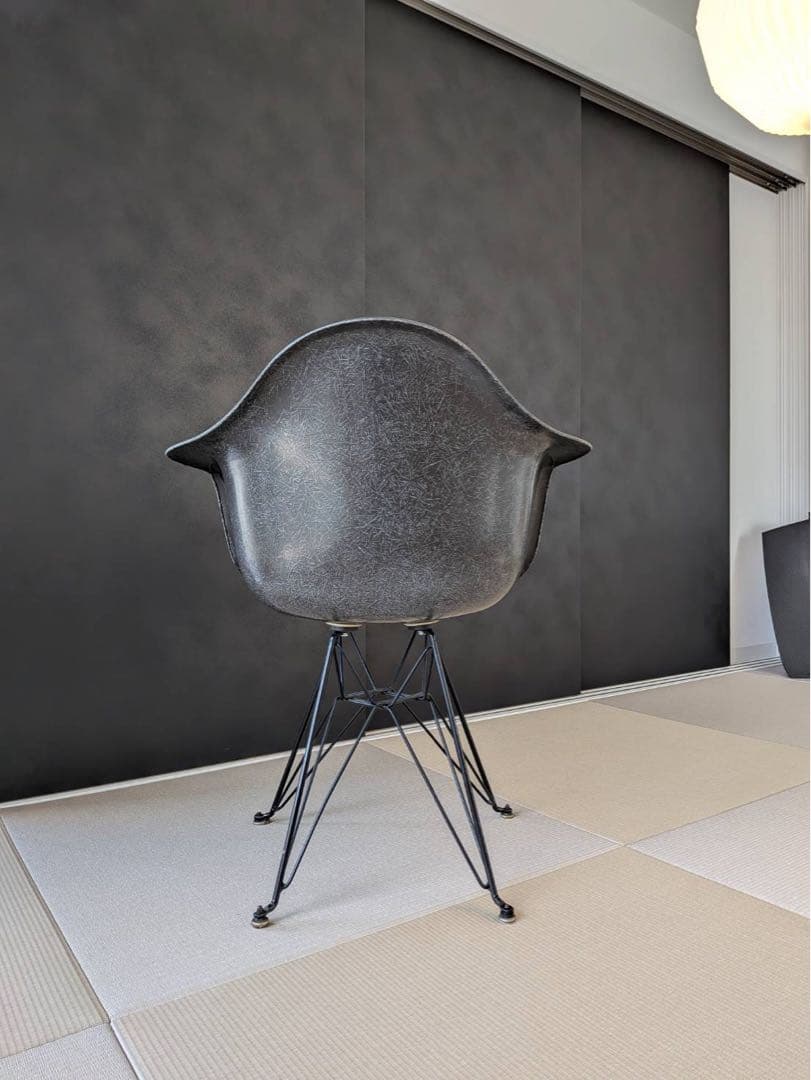 MODERNICA イームズ アームシェルチェア エッフェルベース