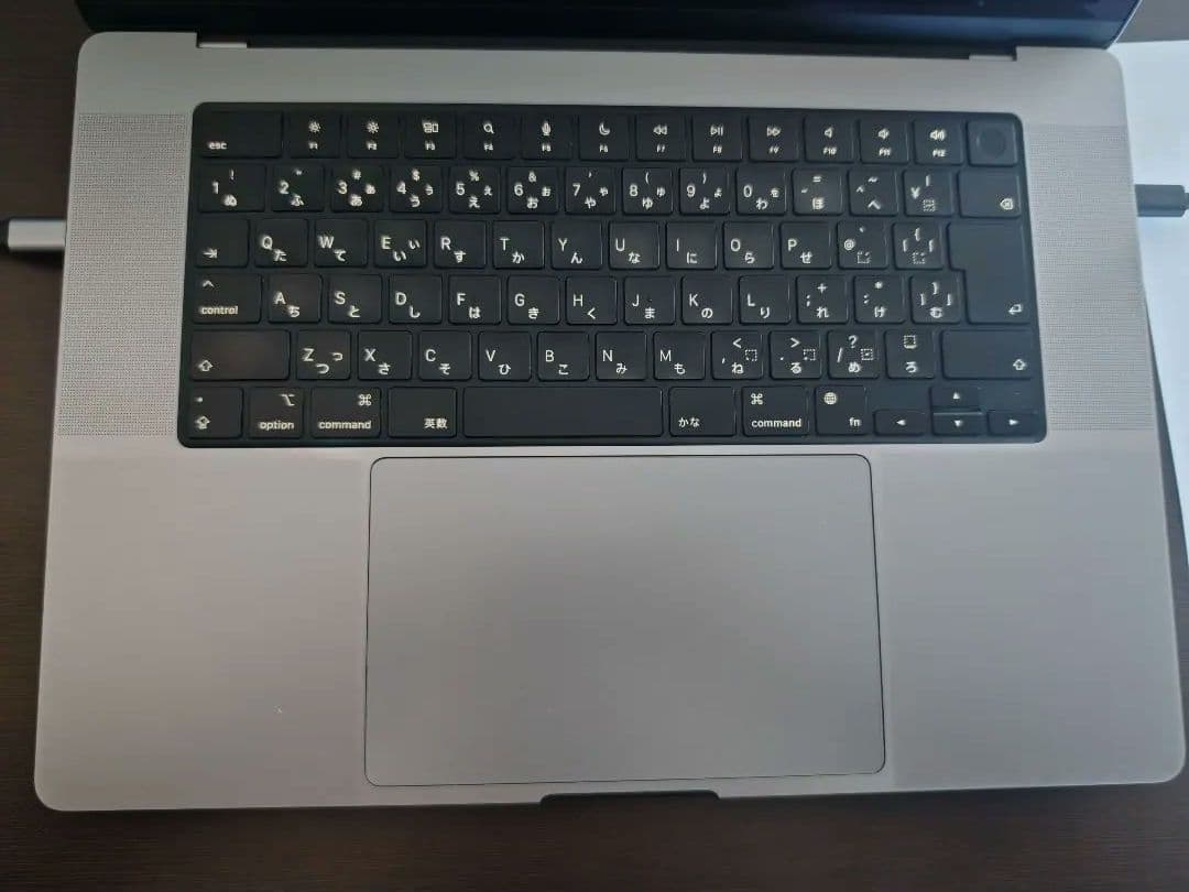 MacBook Pro 16インチ　M1 Pro／16GB／1TB　画面故障あり