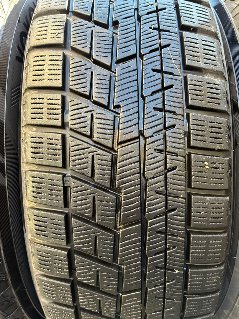 トミーページ 現行ステップワゴンスタッドレス 4本