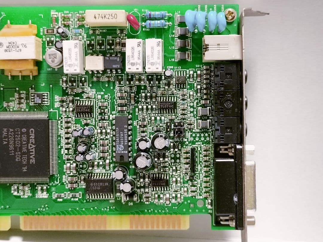 Creative製音源ボード CT3210