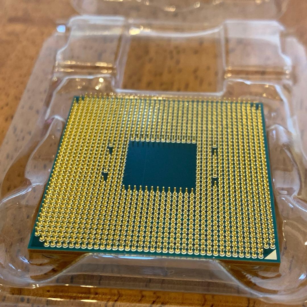 値下 美品 AMD Ryzen 9 3900X 新品クーラー付属 CPU AM4