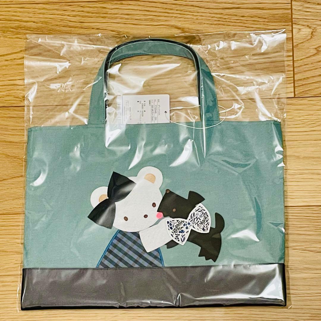 【新品タグ付】familiar ブック入れ　ファミリアショー　☆完売品