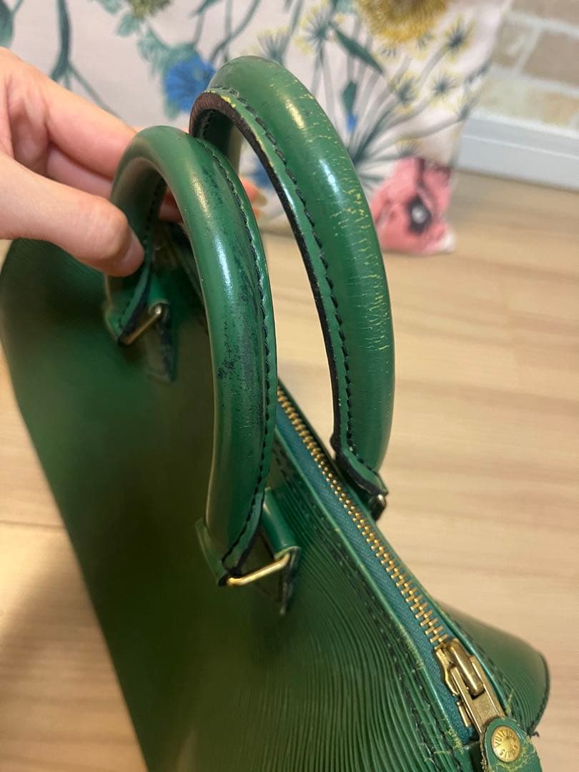 ルイヴィトン エピ　スピーディ　25センチ