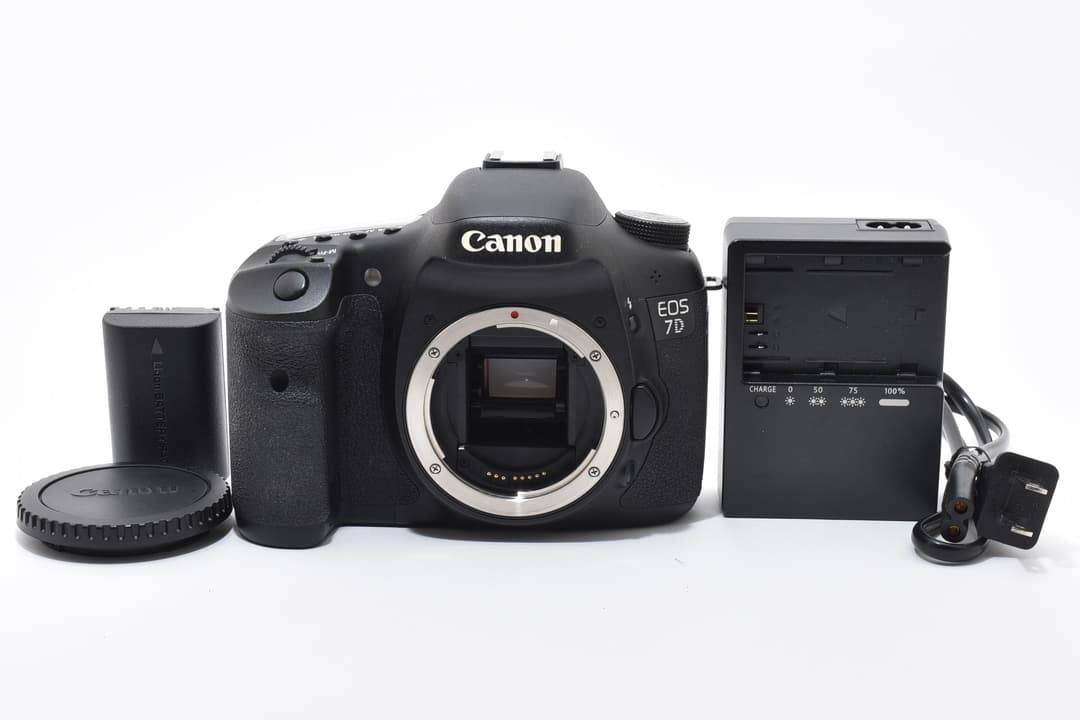 ■16722ショットの美品■ キヤノン EOS 7D #C772