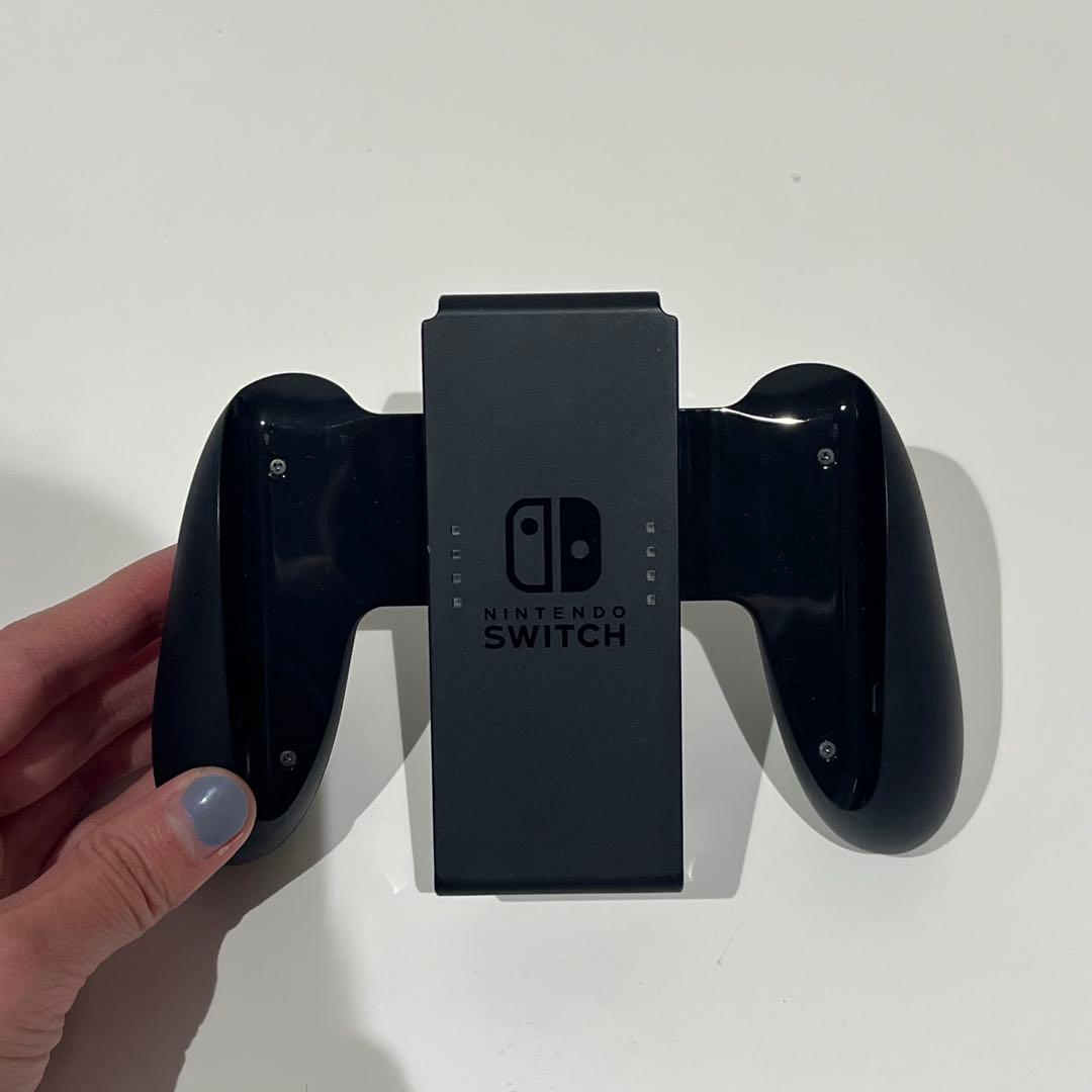 【美品】Nintendo Switch 本体+ドック+ジョイコン+各種ケーブル