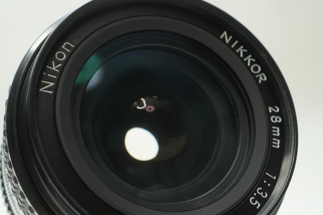 ■広角 単焦点レンズ　Nikon Ai-s NIKKOR 28mm F3.5